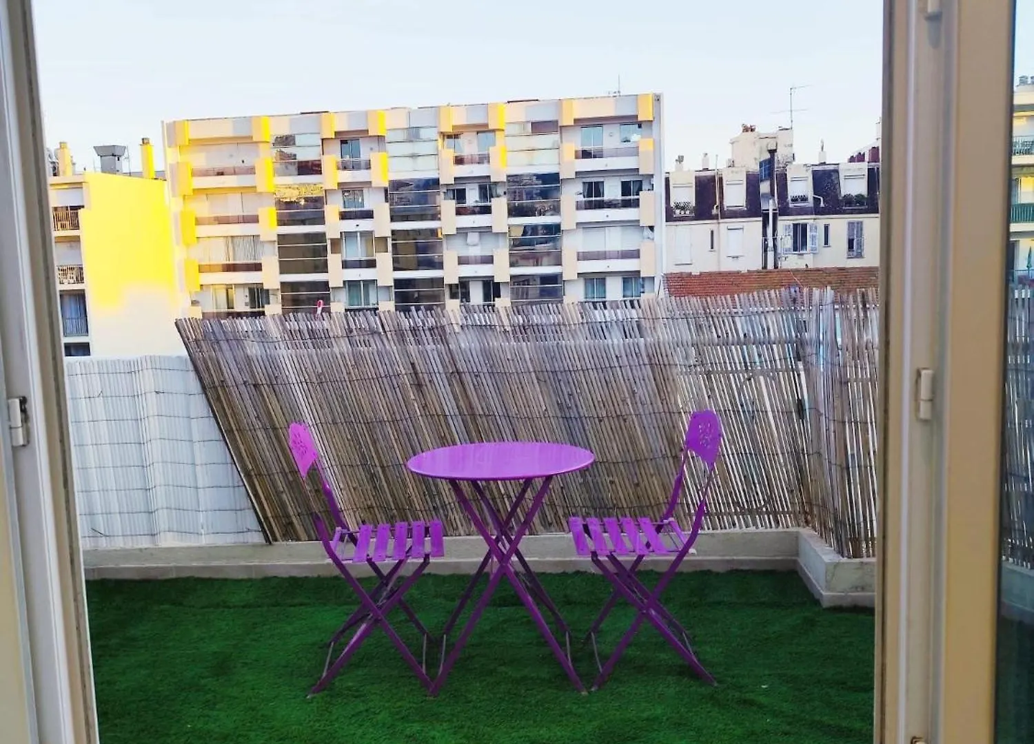 Cozy Appartment Downtown Nizza 2 Bedroom 1 Min Beach 1 Min Tramway 10Min Airport Air Conditionner 0*,  Franciaország