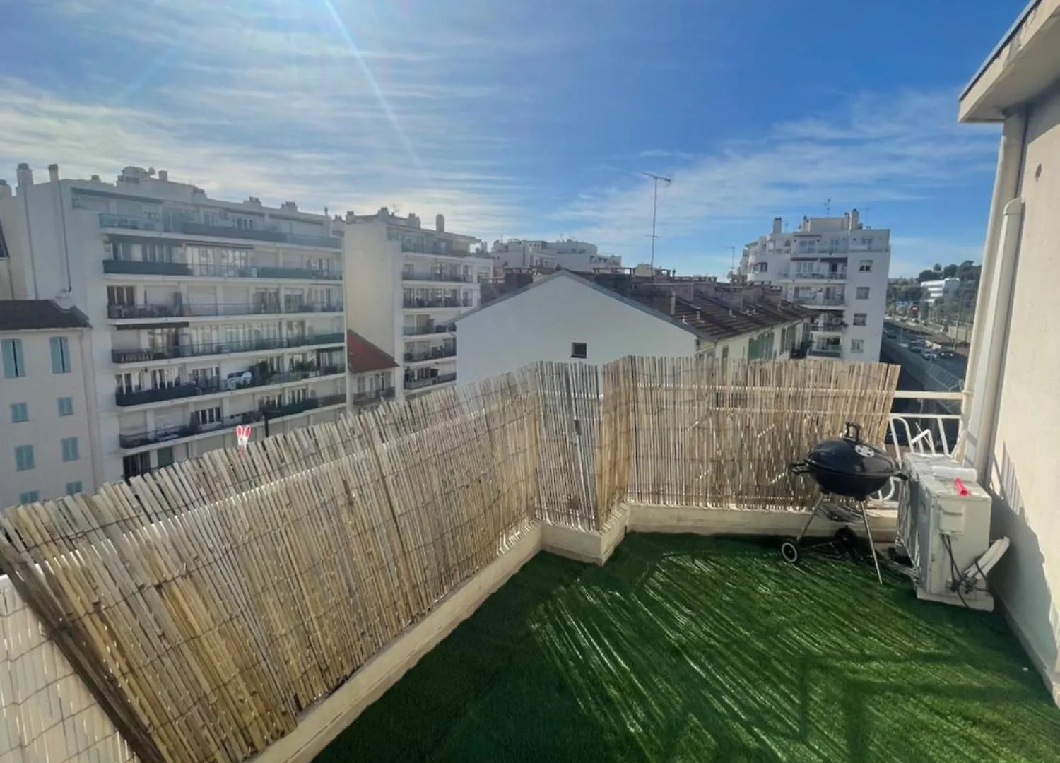 Cozy Appartment Downtown Nizza 2 Bedroom 1 Min Beach 1 Min Tramway 10Min Airport Air Conditionner Apartman